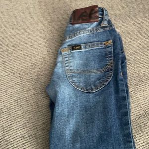 Lee Jeans Sure 2 Fit Skinny Blue Adjustable Waist Medium Wash Boys Size 5 slim